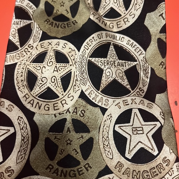 Tango Tie - Picture 2 of 3